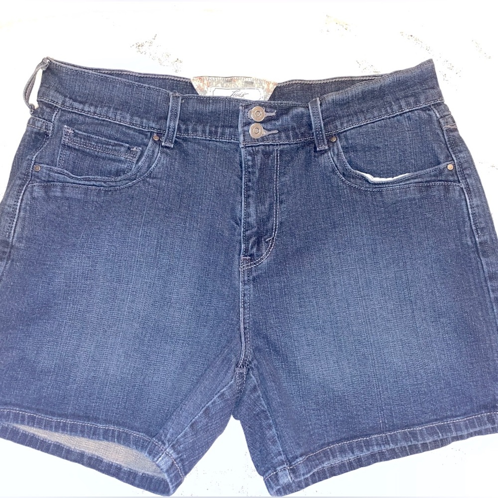 LEVIS DENIM SHORTS - Picture 2 of 9